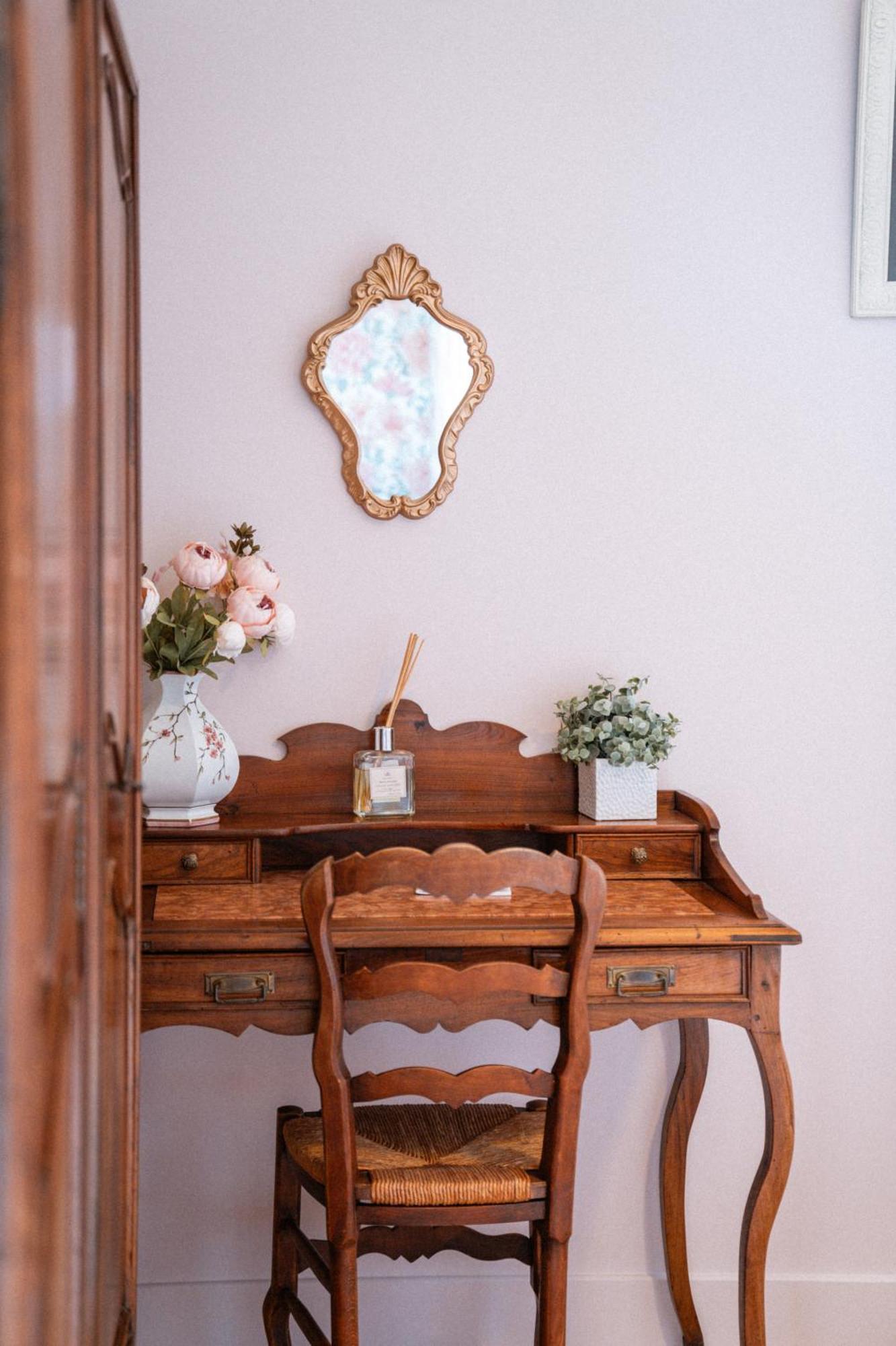 Bed and Breakfast Le Jardin Des Cordeliers Tarascon Exterior foto